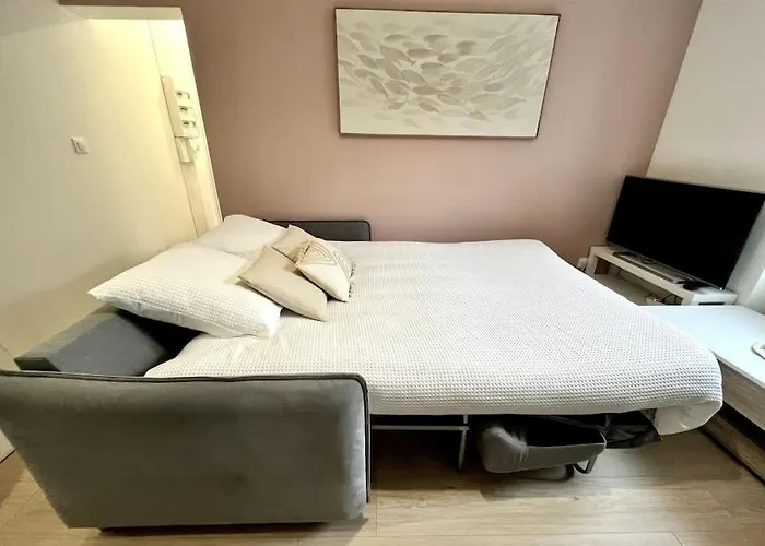 Διαμέρισμα Superbe Au Centre Ville/balcon